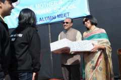 250636_567735239904546_1265871854_n